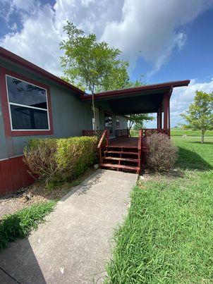 81 Roots Rd Property Photo 16