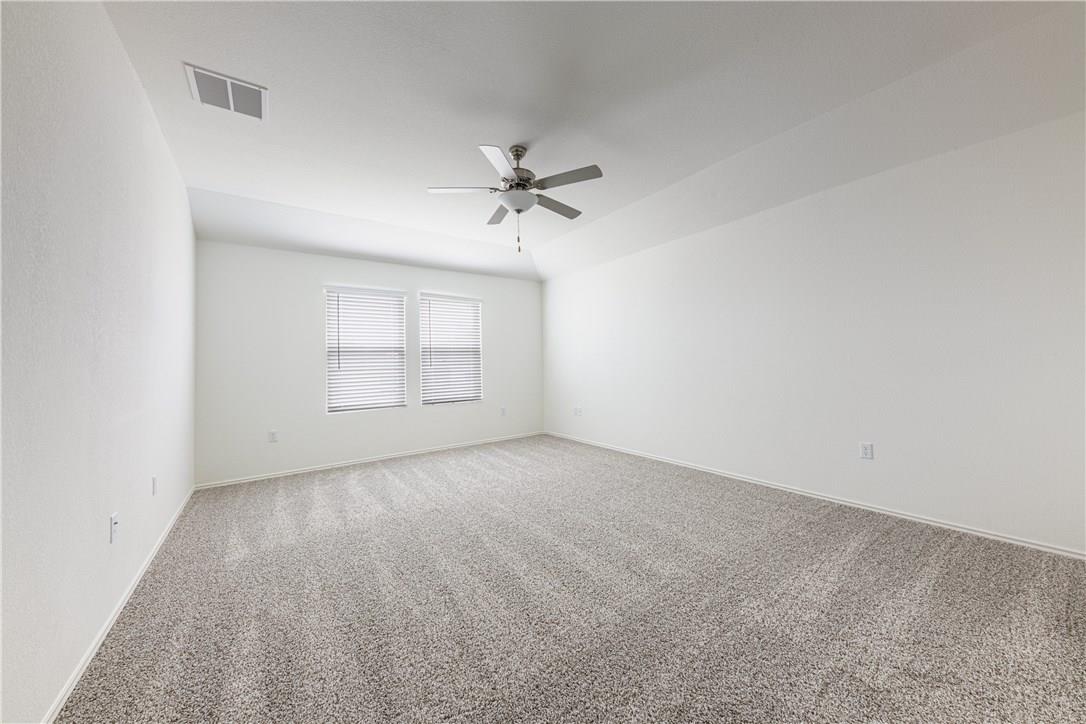 11901 Roscommon Trl Property Photo 16