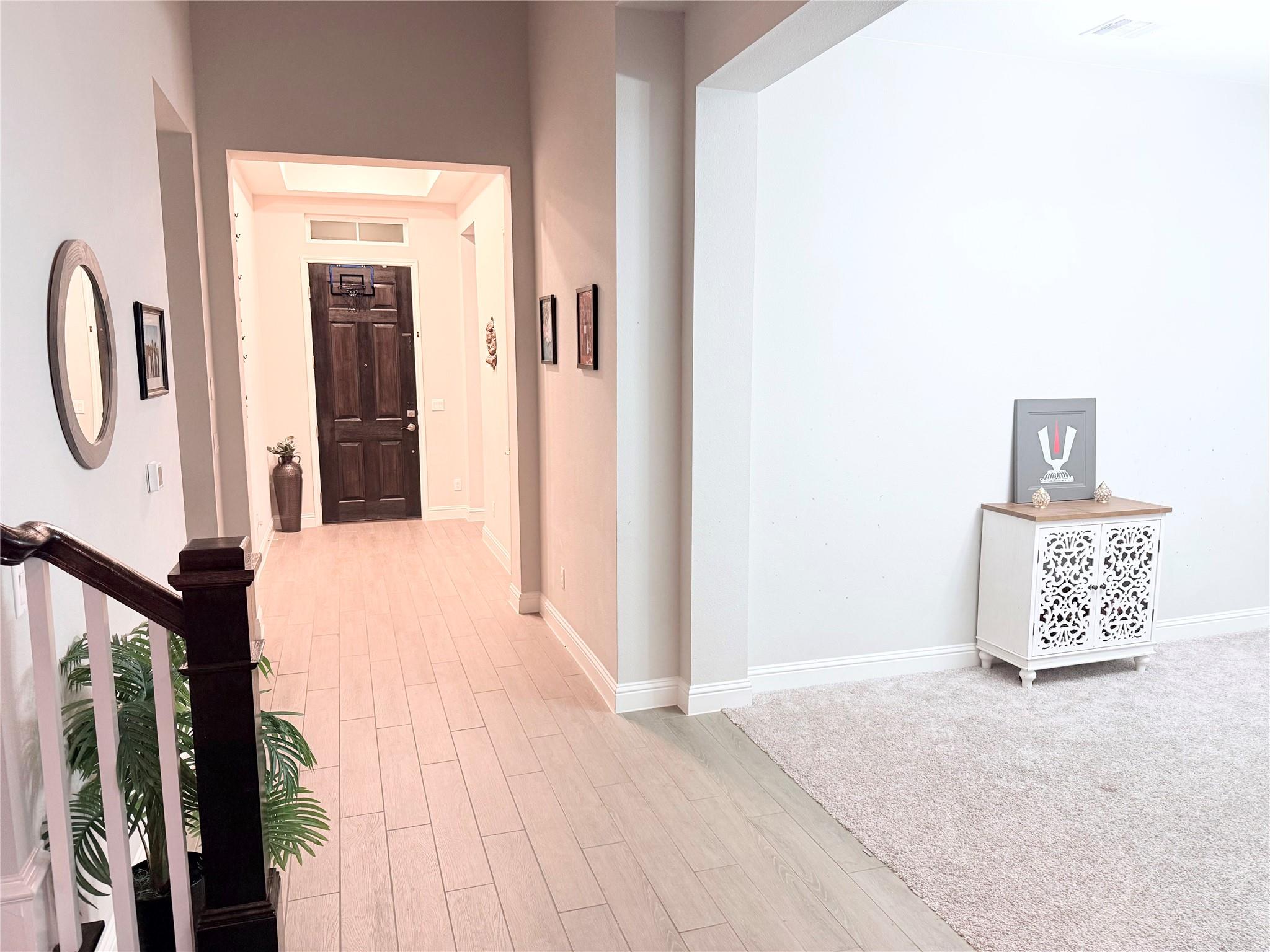 14716 Iveans Way Property Photo 7