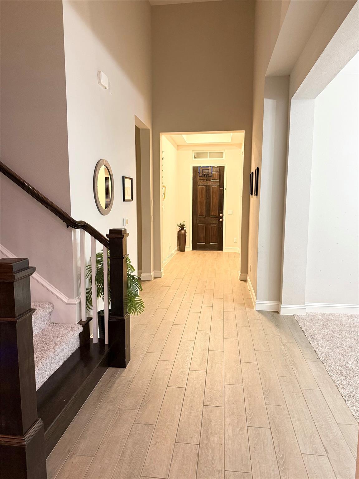 14716 Iveans Way Property Photo 8