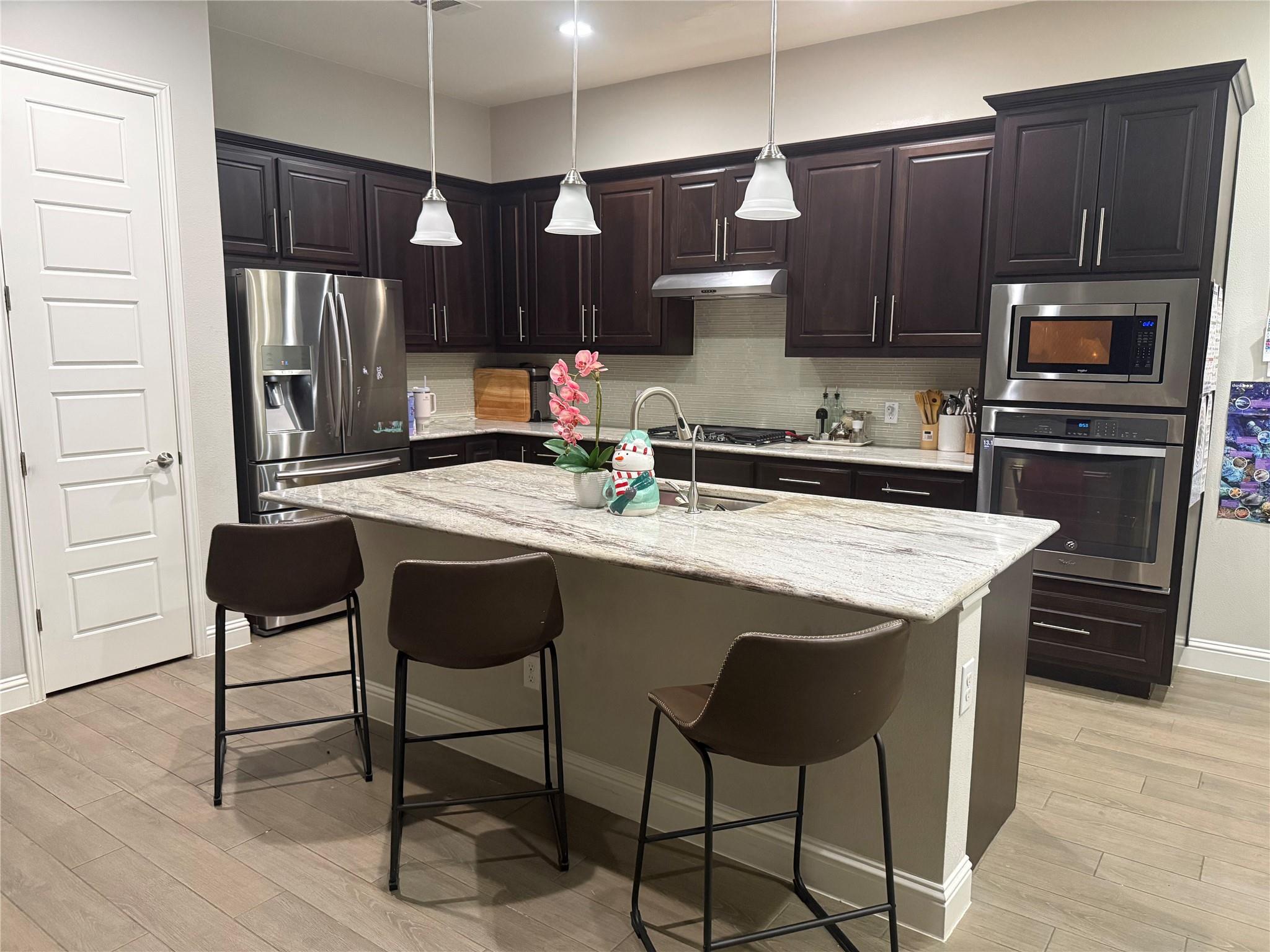 14716 Iveans Way Property Photo 9