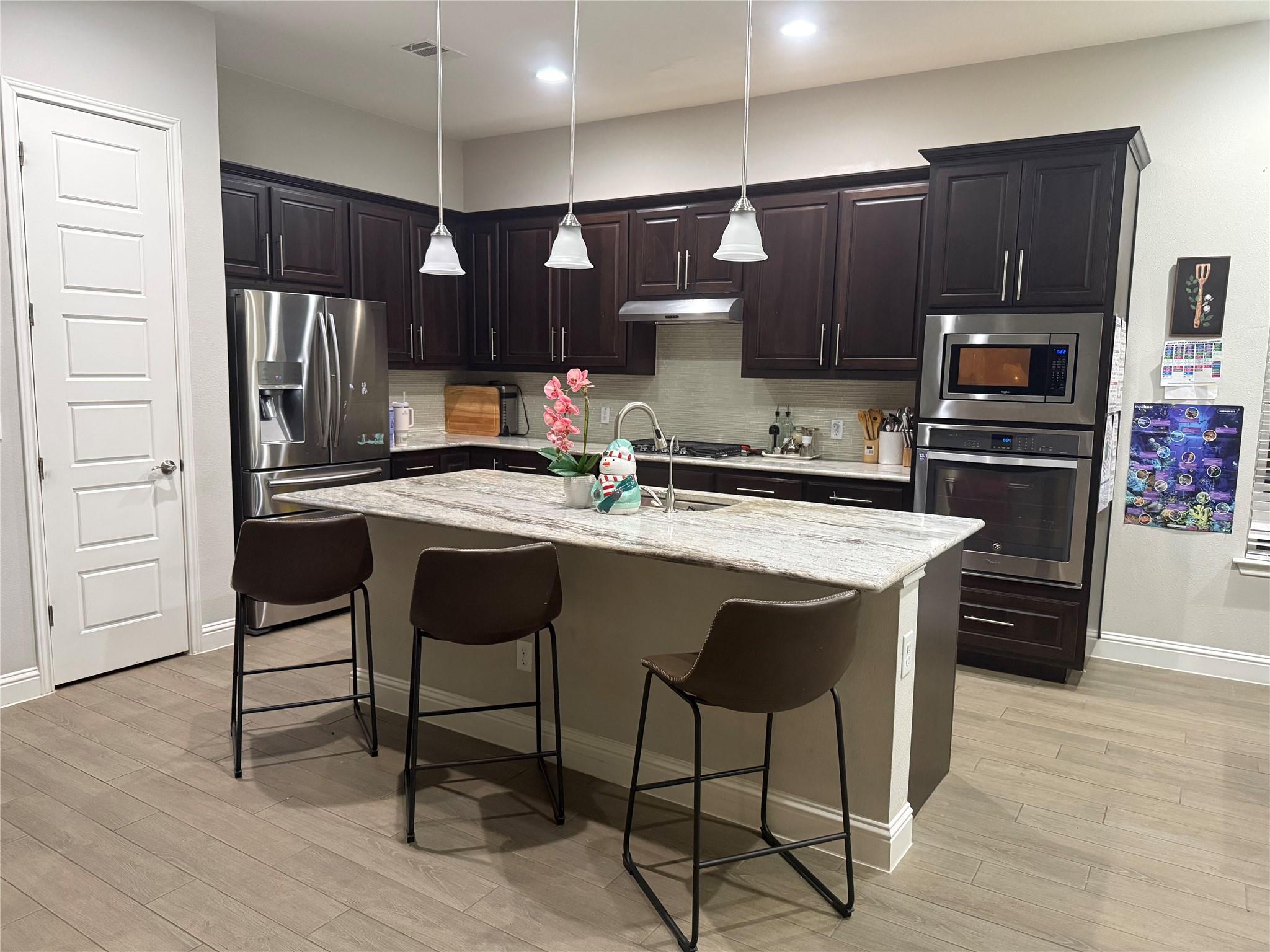 14716 Iveans Way Property Photo 10