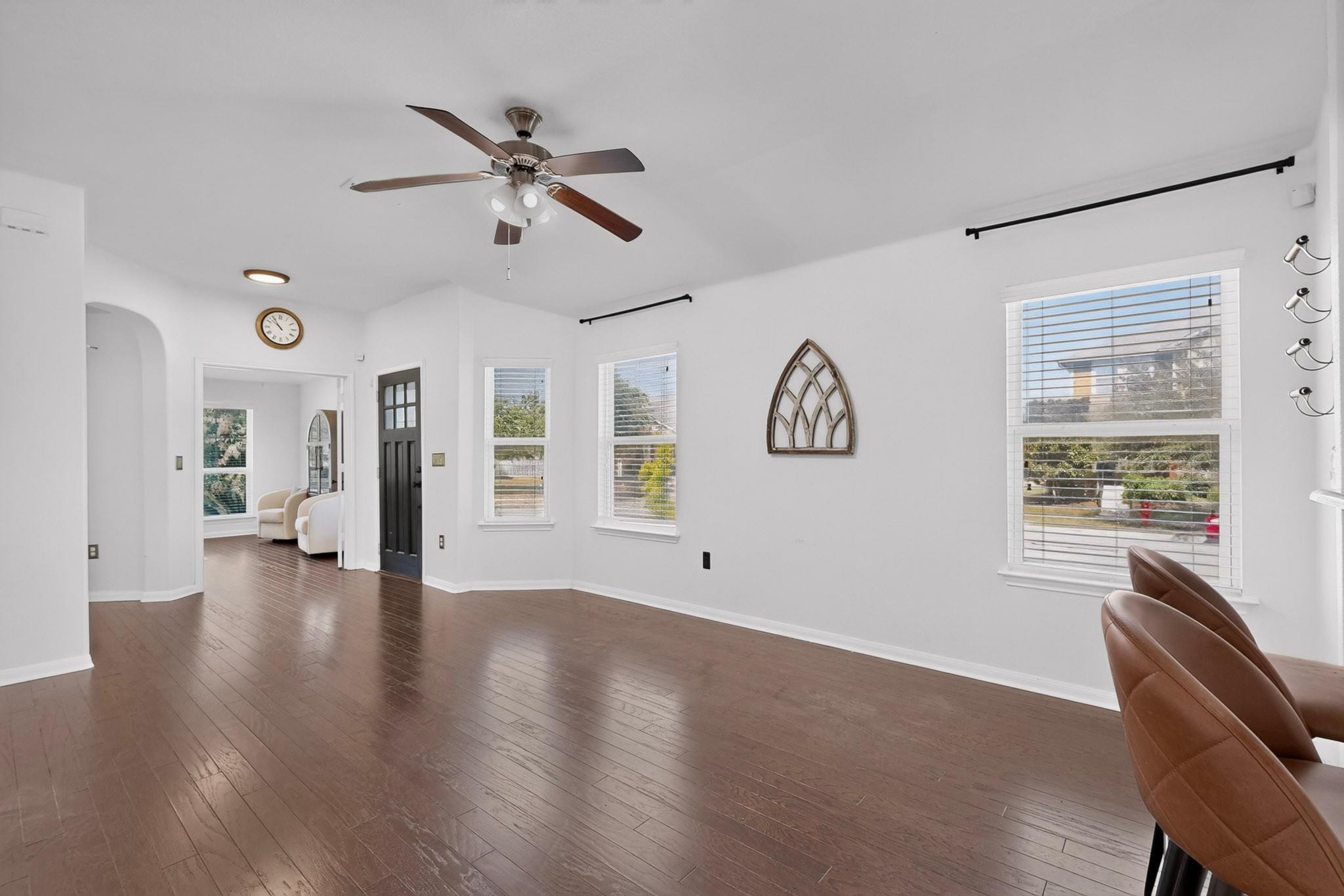 671 Tumlinson Fort Way Property Photo 6