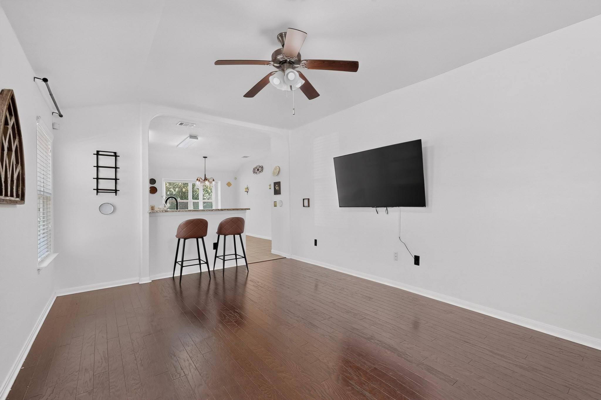 671 Tumlinson Fort Way Property Photo 8