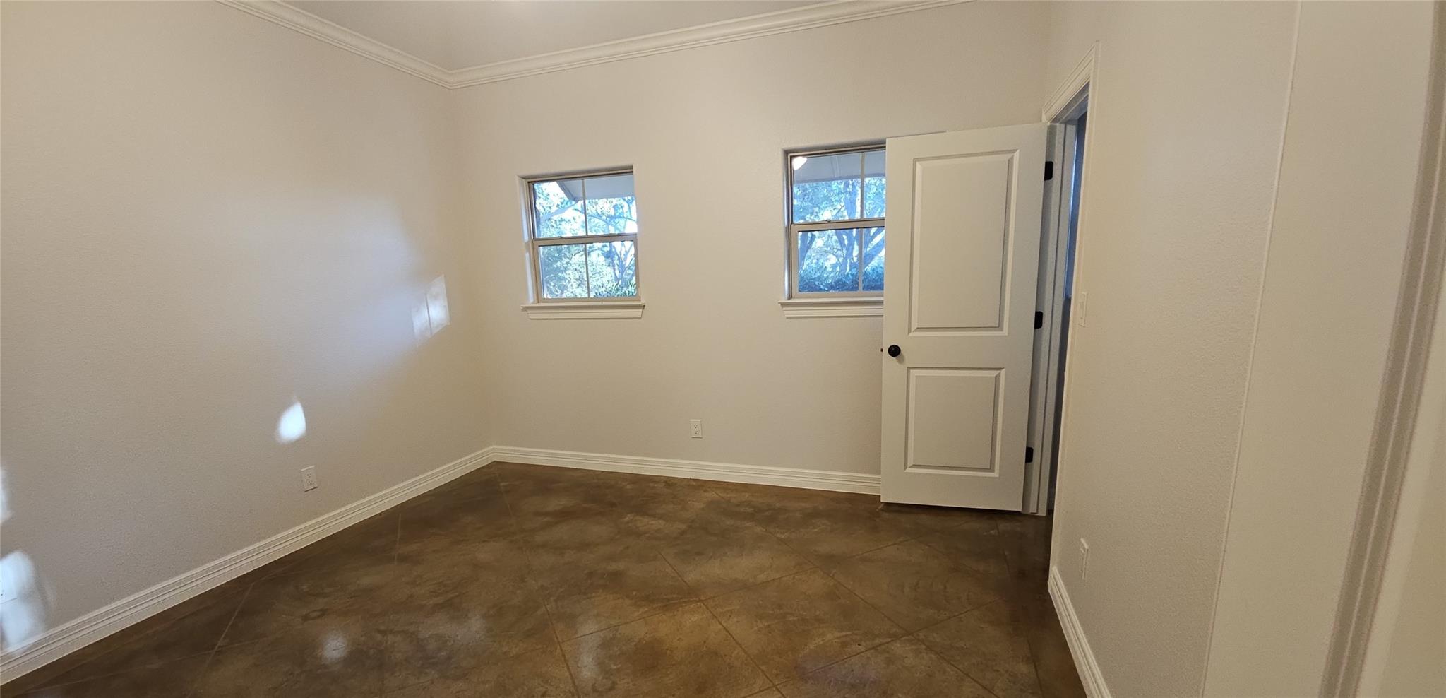 2516 La Ventana Pkwy Property Photo 5