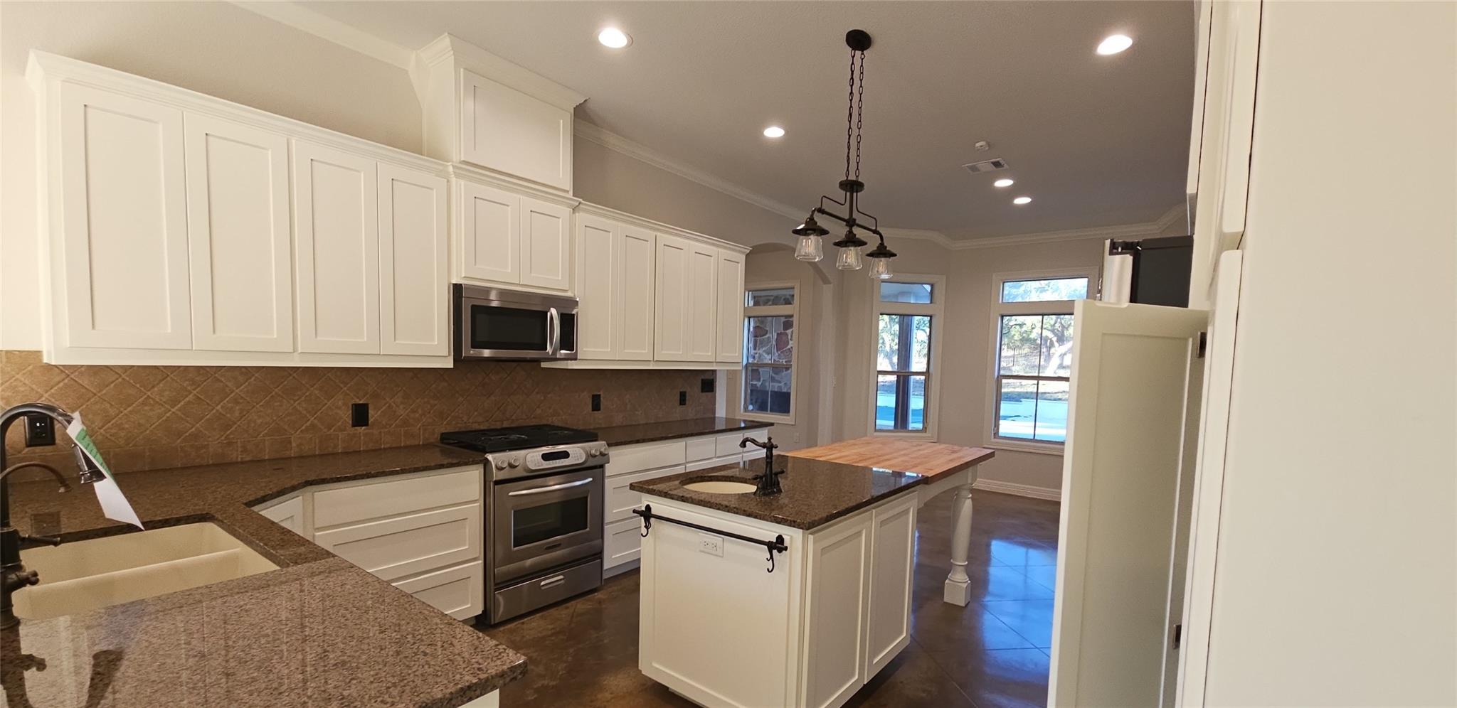 2516 La Ventana Pkwy Property Photo 8