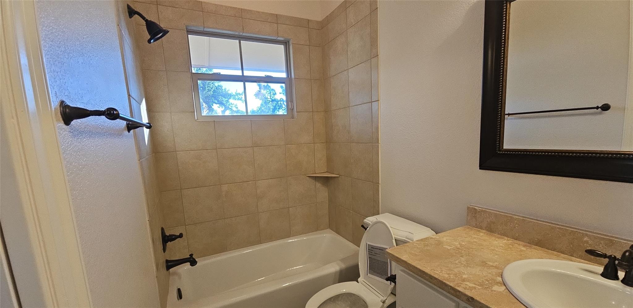 2516 La Ventana Pkwy Property Photo 13