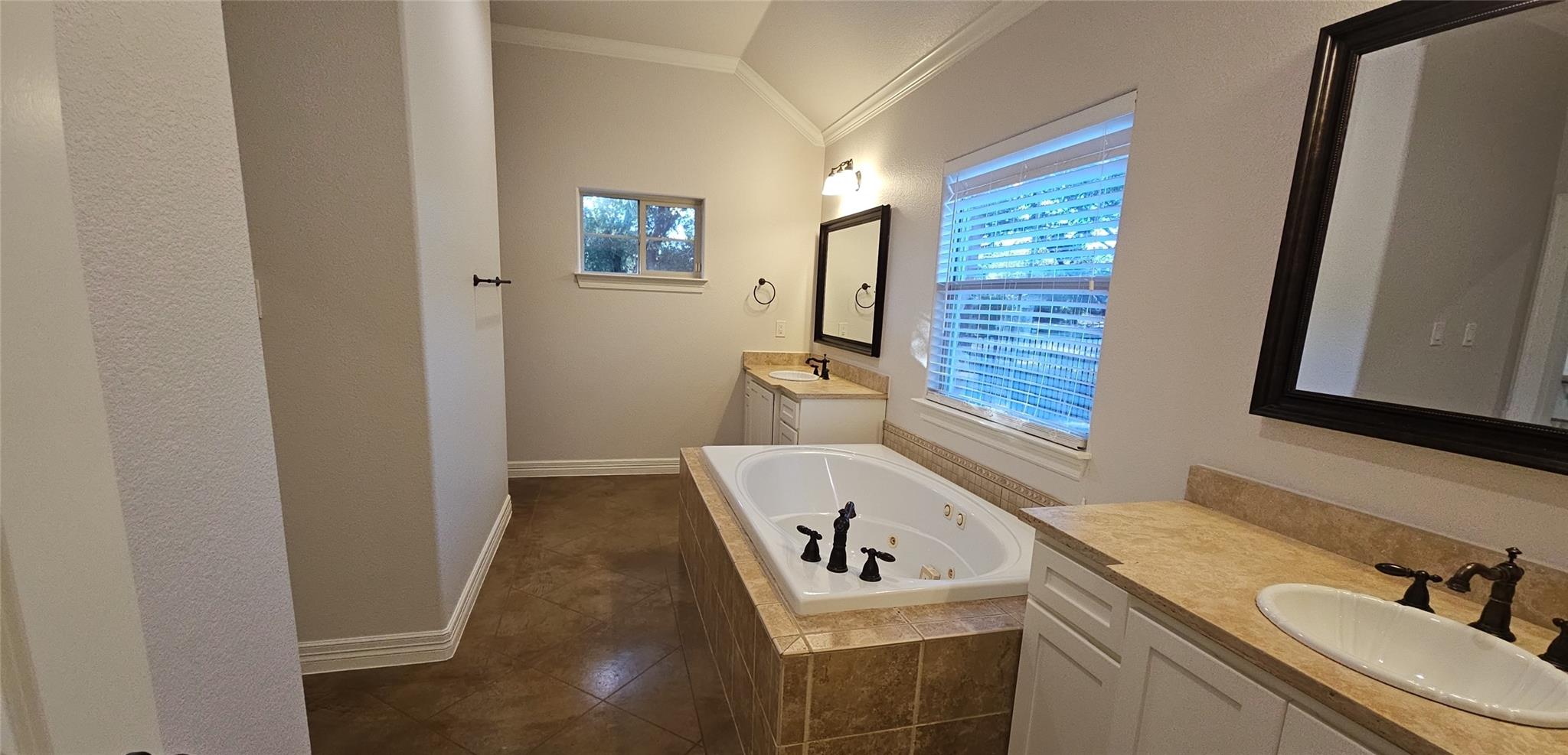 2516 La Ventana Pkwy Property Photo 15