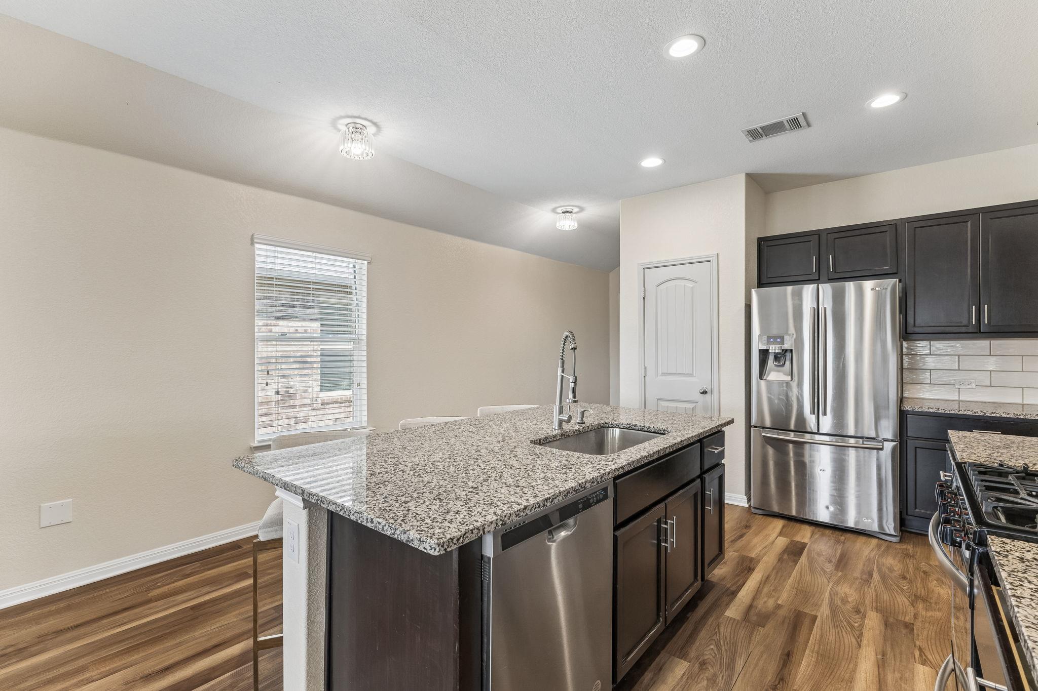 1445 Fairhaven Gtwy Property Photo 6