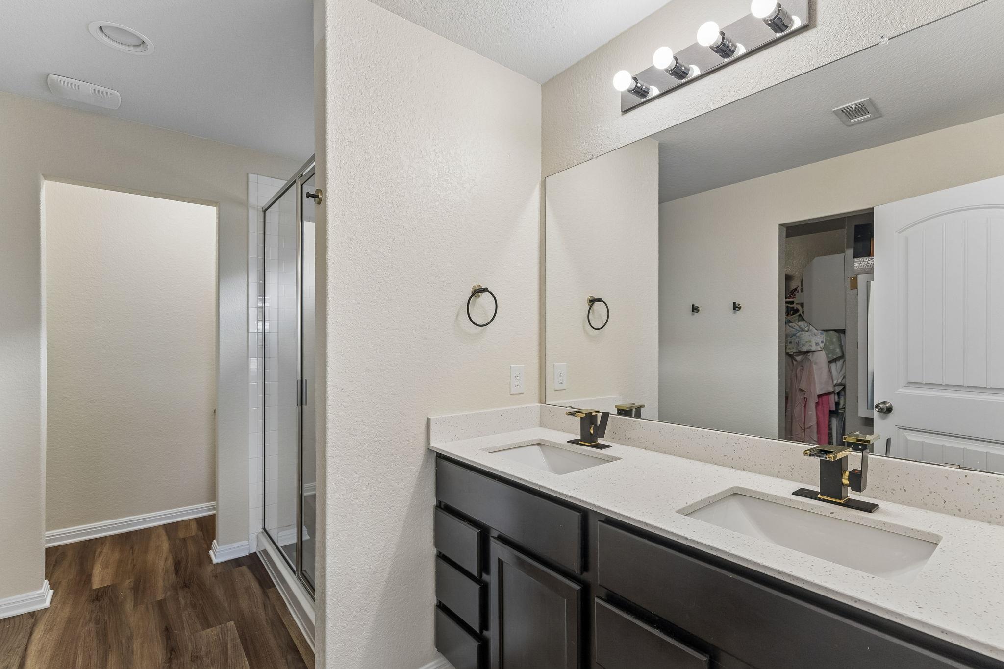 1445 Fairhaven Gtwy Property Photo 17