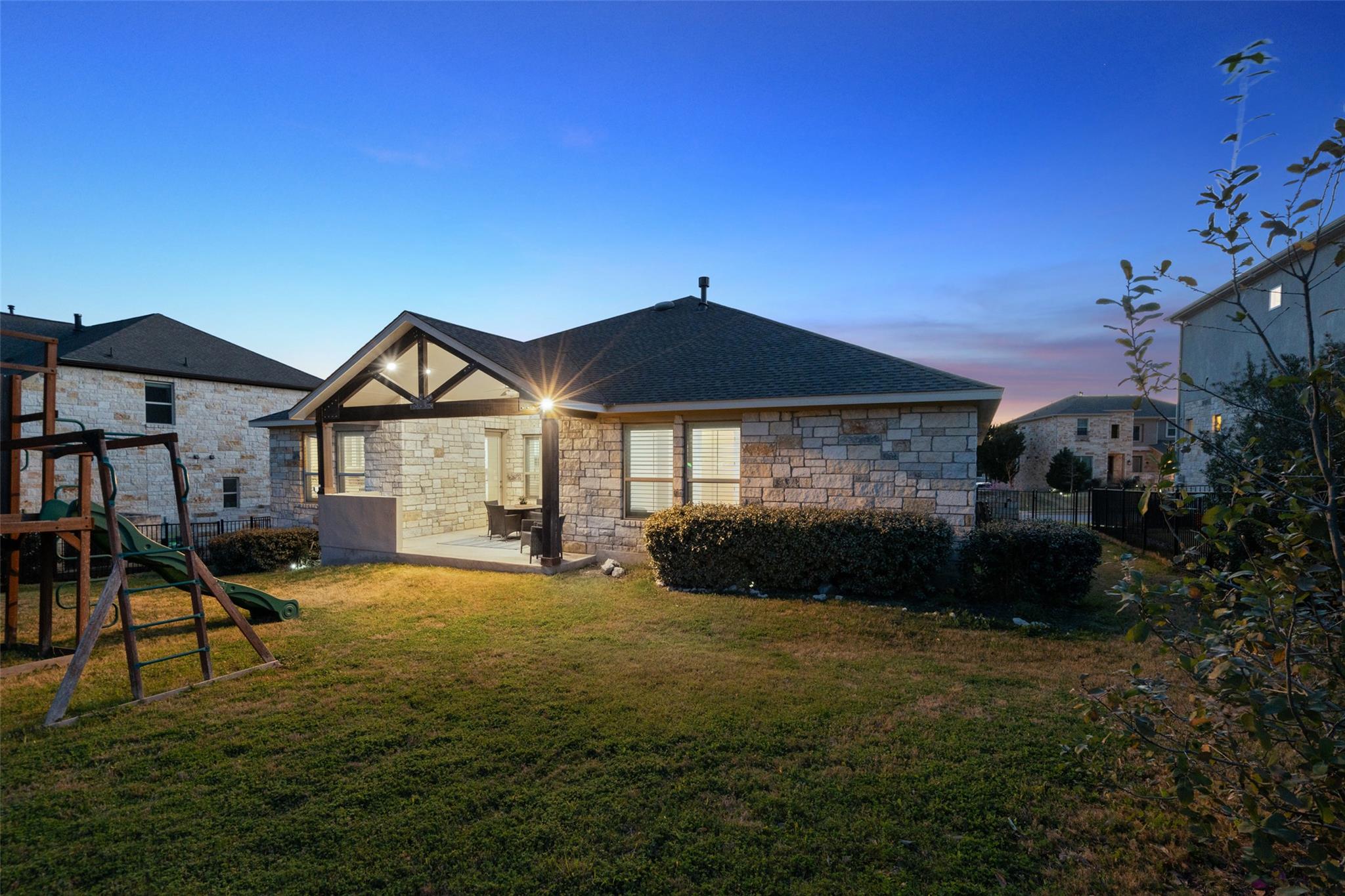 321 Forza Viola Way Property Photo 8