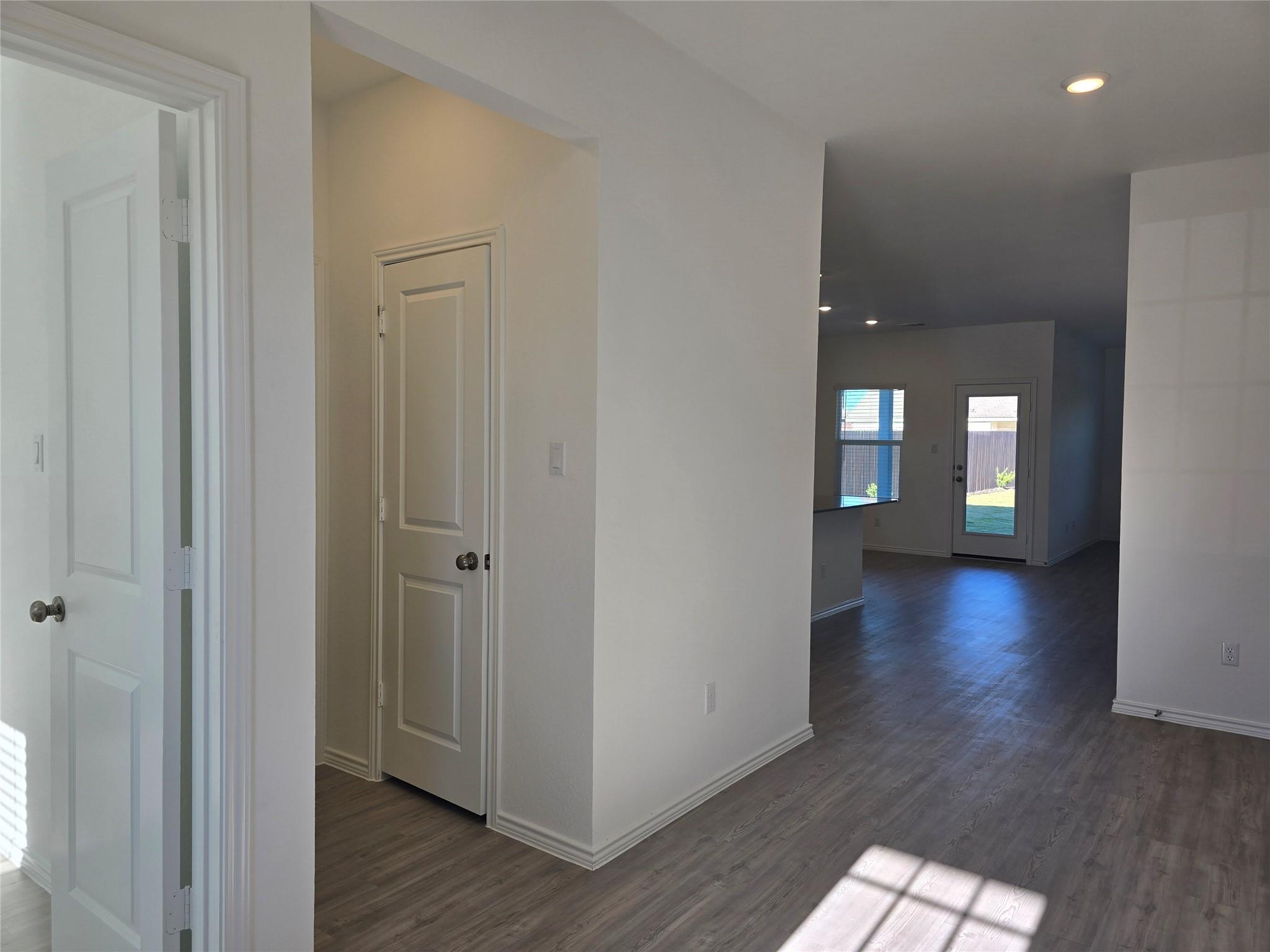 1816 Four Waters Loop Property Photo 5