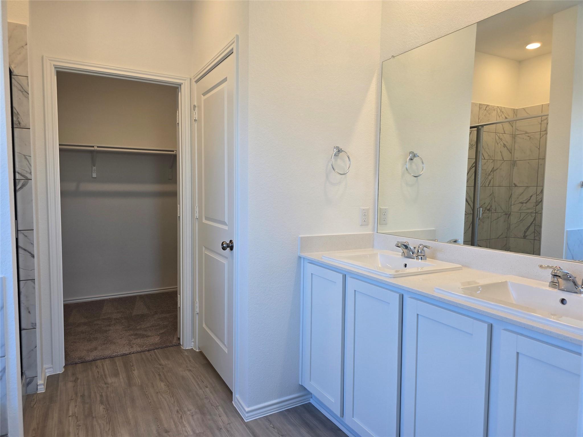 1816 Four Waters Loop Property Photo 16