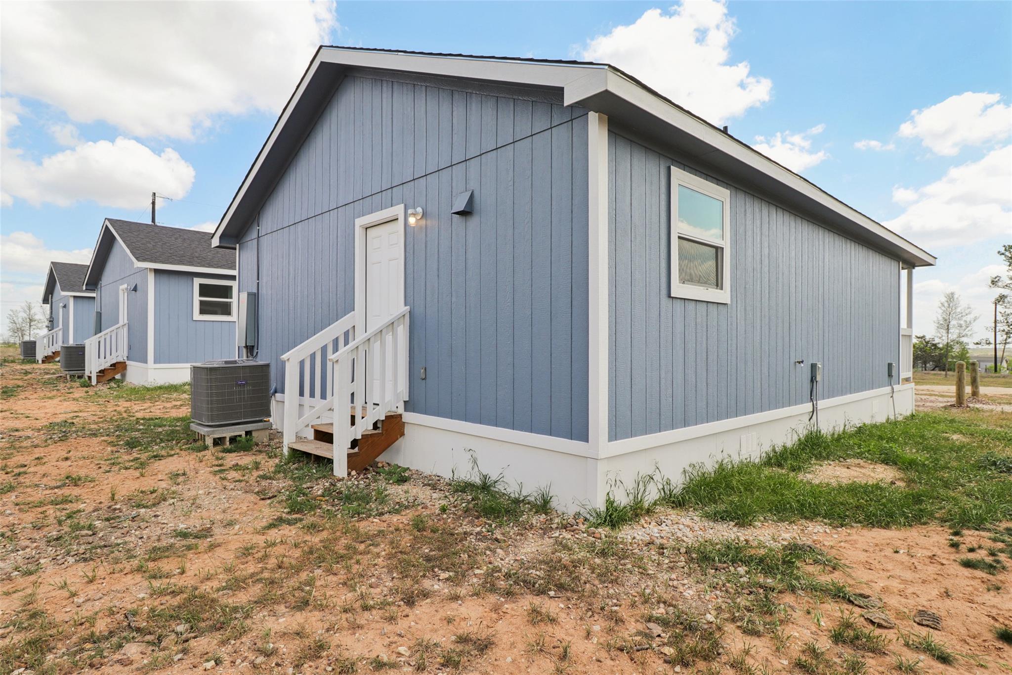 1087 Schubert Ln #c Property Photo 15