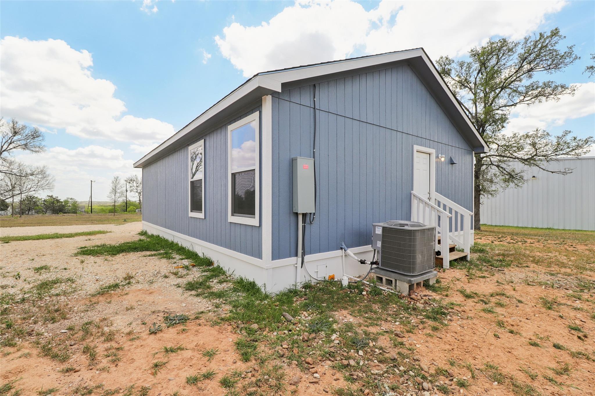 1087 Schubert Ln #c Property Photo 17