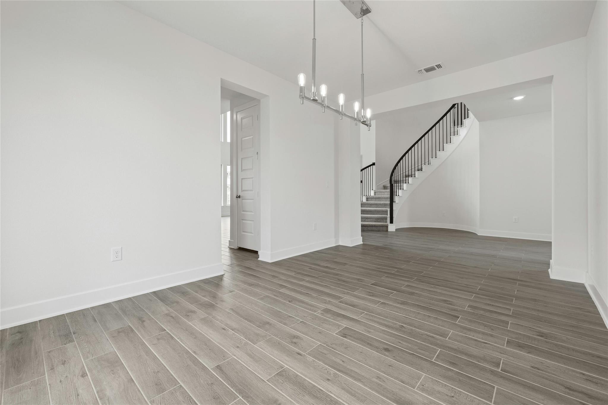 116 Cloverton Cres Property Photo 16