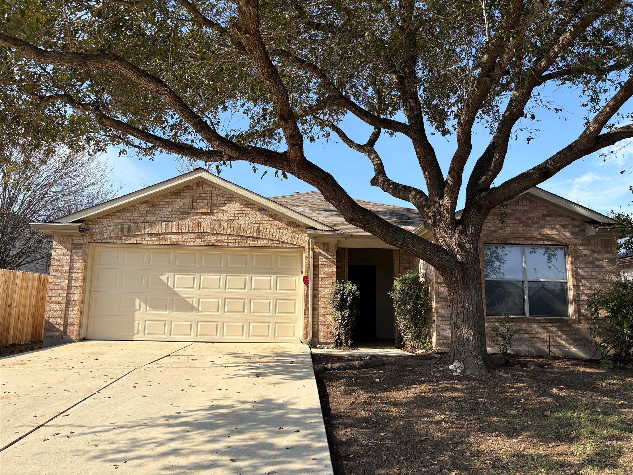 125 Camelia Pkwy Property Photo 1