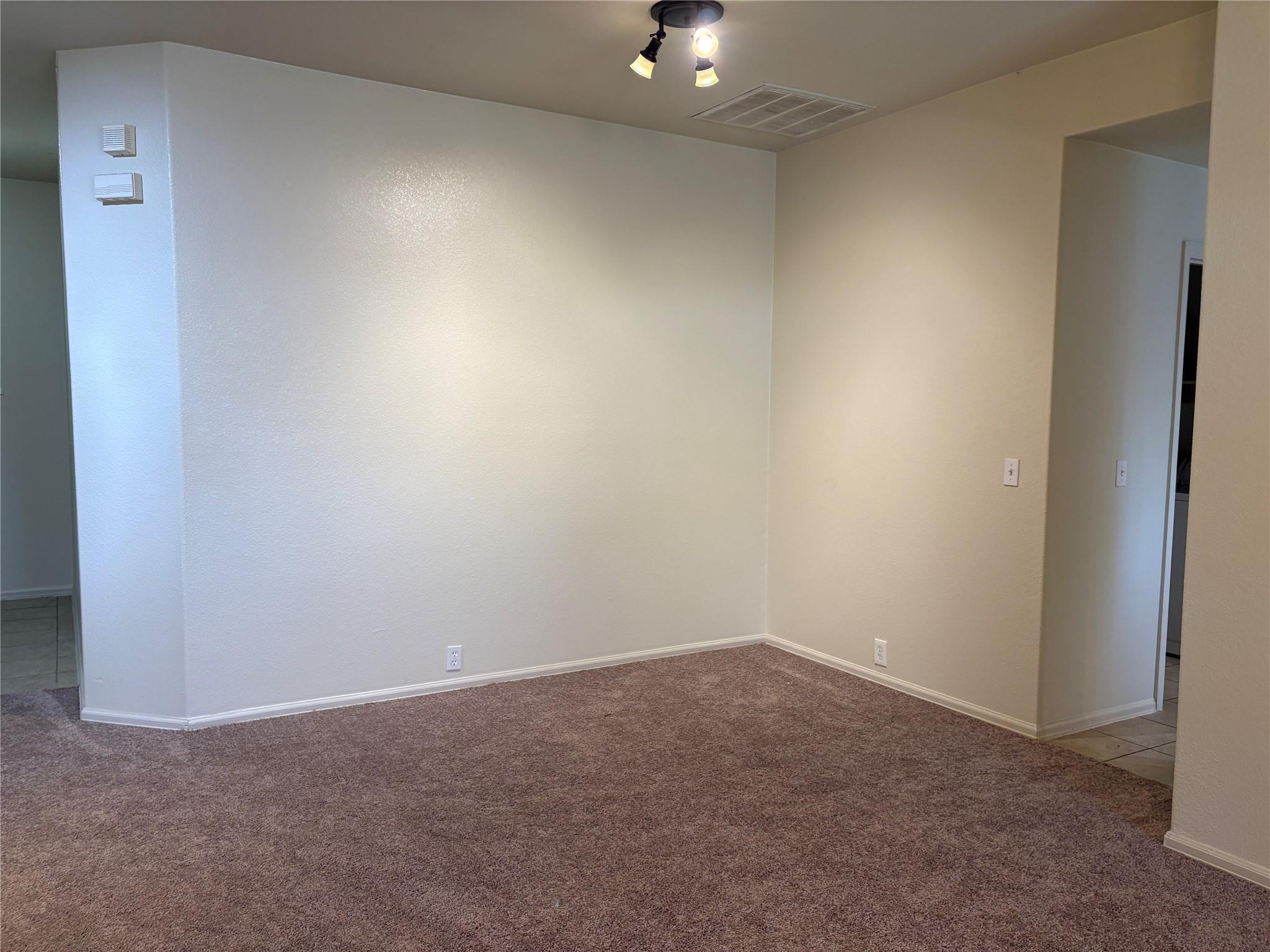 125 Camelia Pkwy Property Photo 4