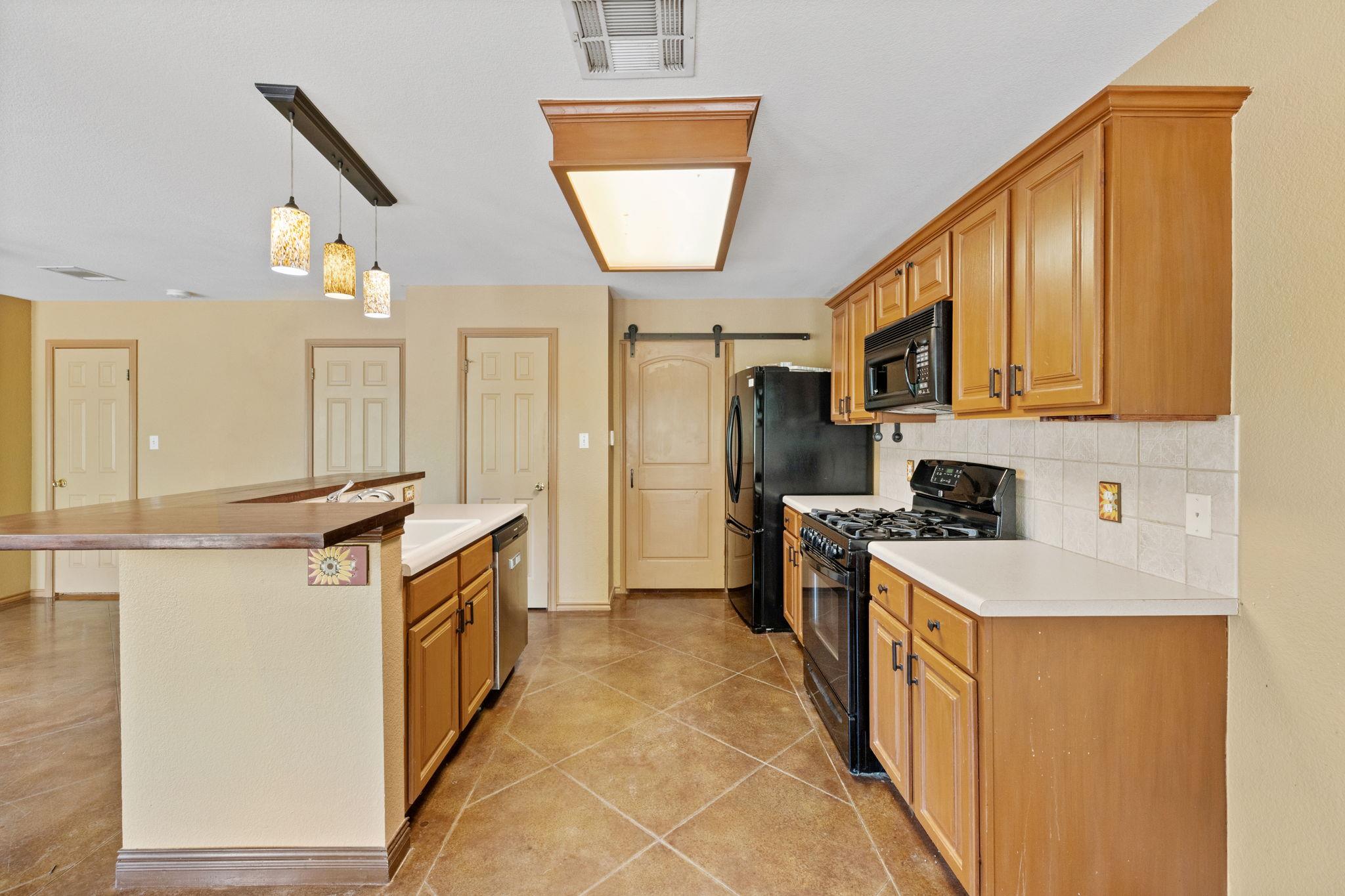 3634 Windhill Loop Property Photo 13