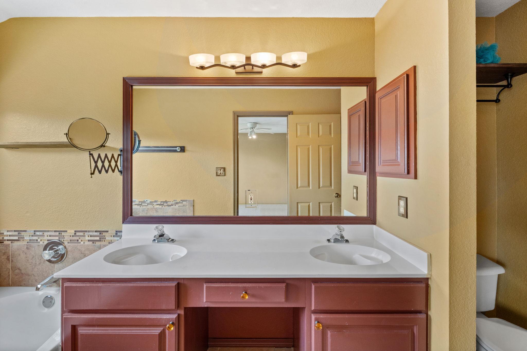 3634 Windhill Loop Property Photo 28
