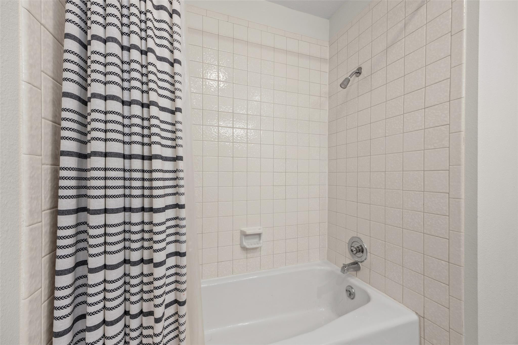 7208 Reaburn St Property Photo 18