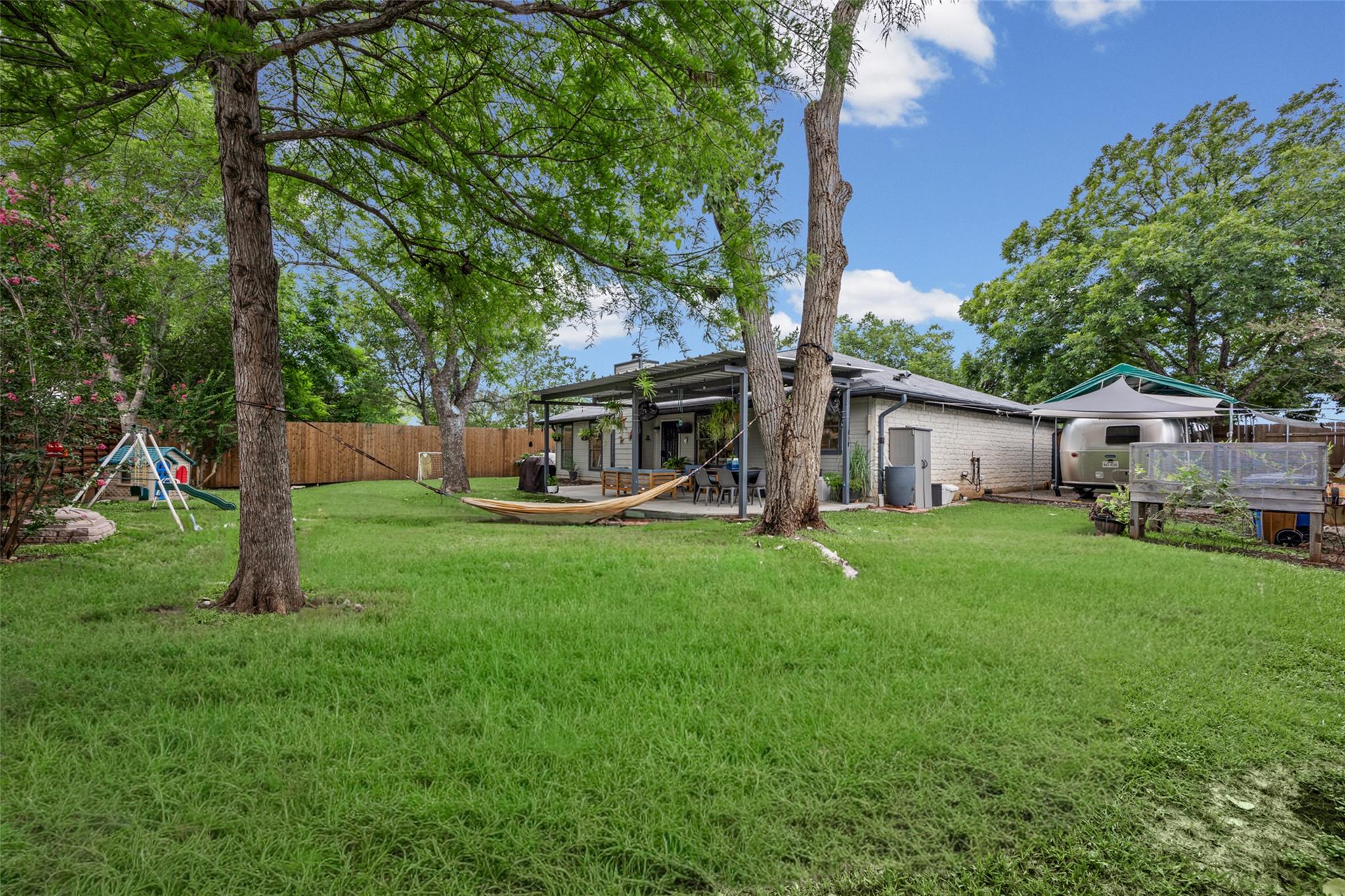 7208 Reaburn St Property Photo 24
