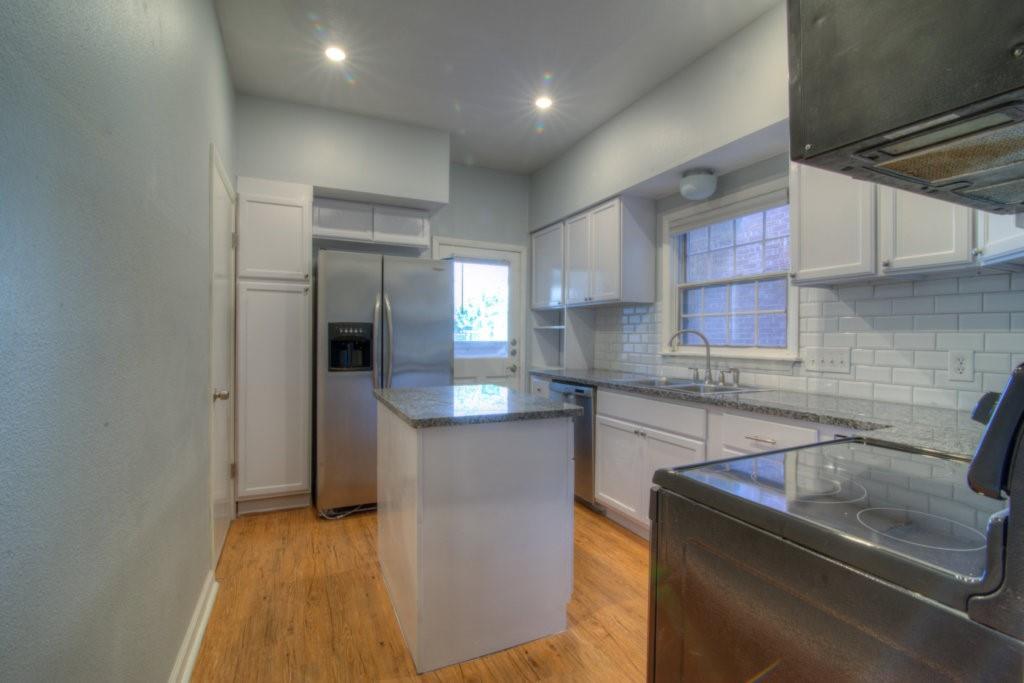 3200 Duval St 105 Property Photo 7