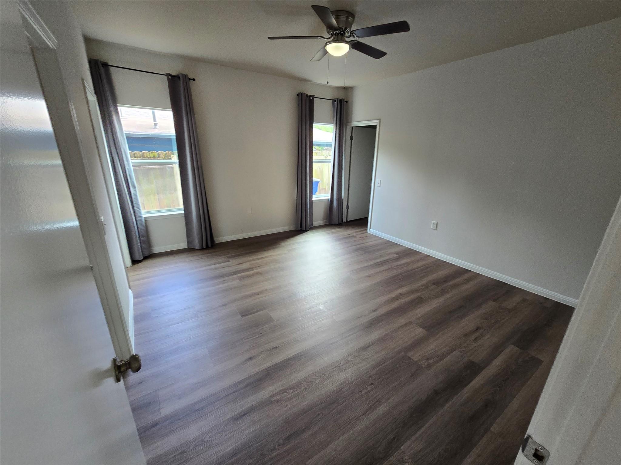 1604 Singleton Ave #a Property Photo 12