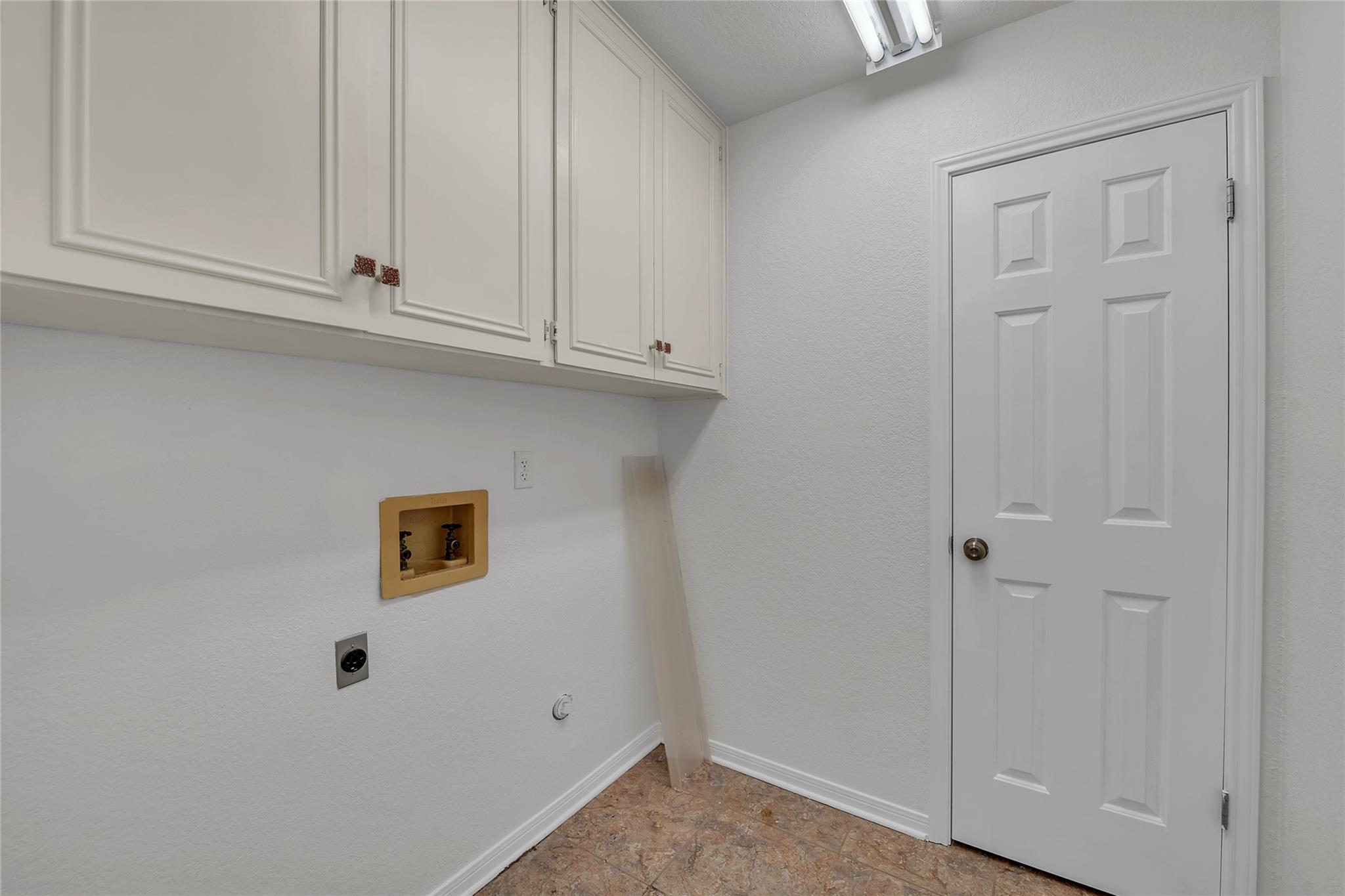 4006 Fox Trail Property Photo 19
