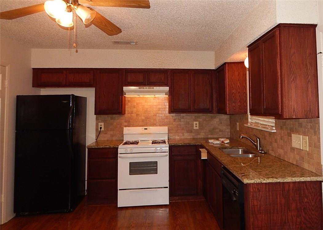 6206 Boxcar Run Property Photo 7