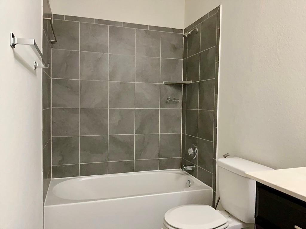 5681 Porano Cir Property Photo 18