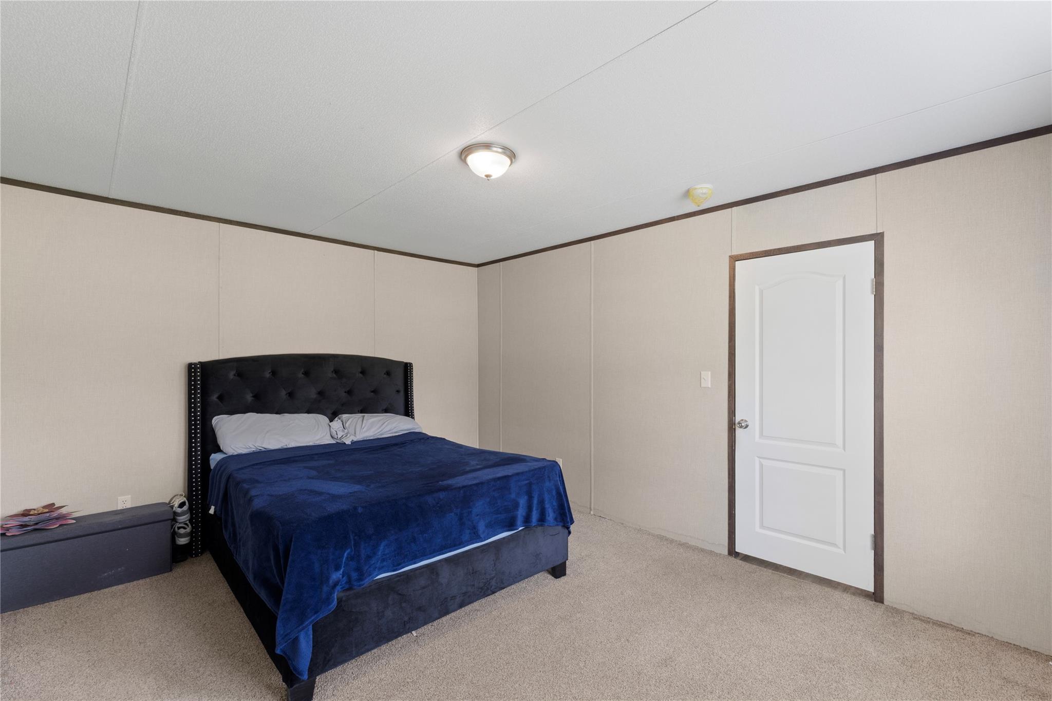 109 Hibiscus Cv Property Photo 8