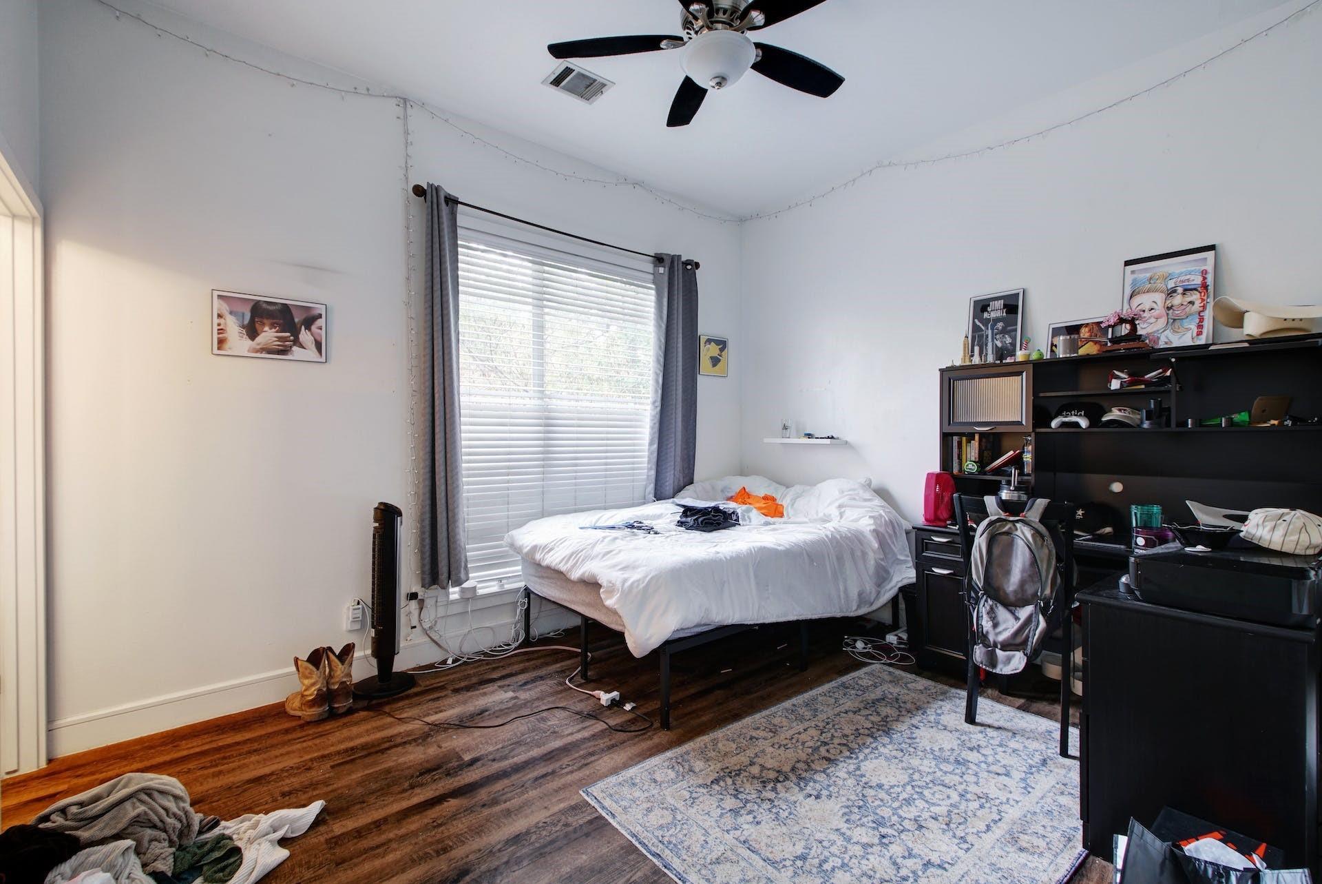 616 W 35th St #b Property Photo 16