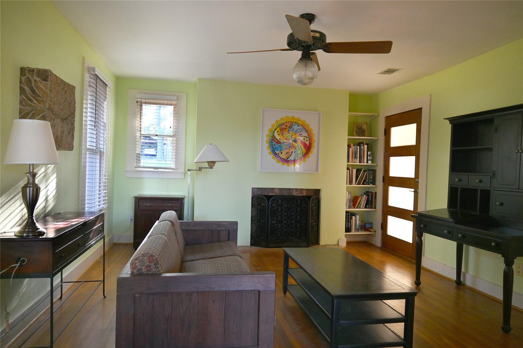 4708 Shoalwood Ave Property Photo 9