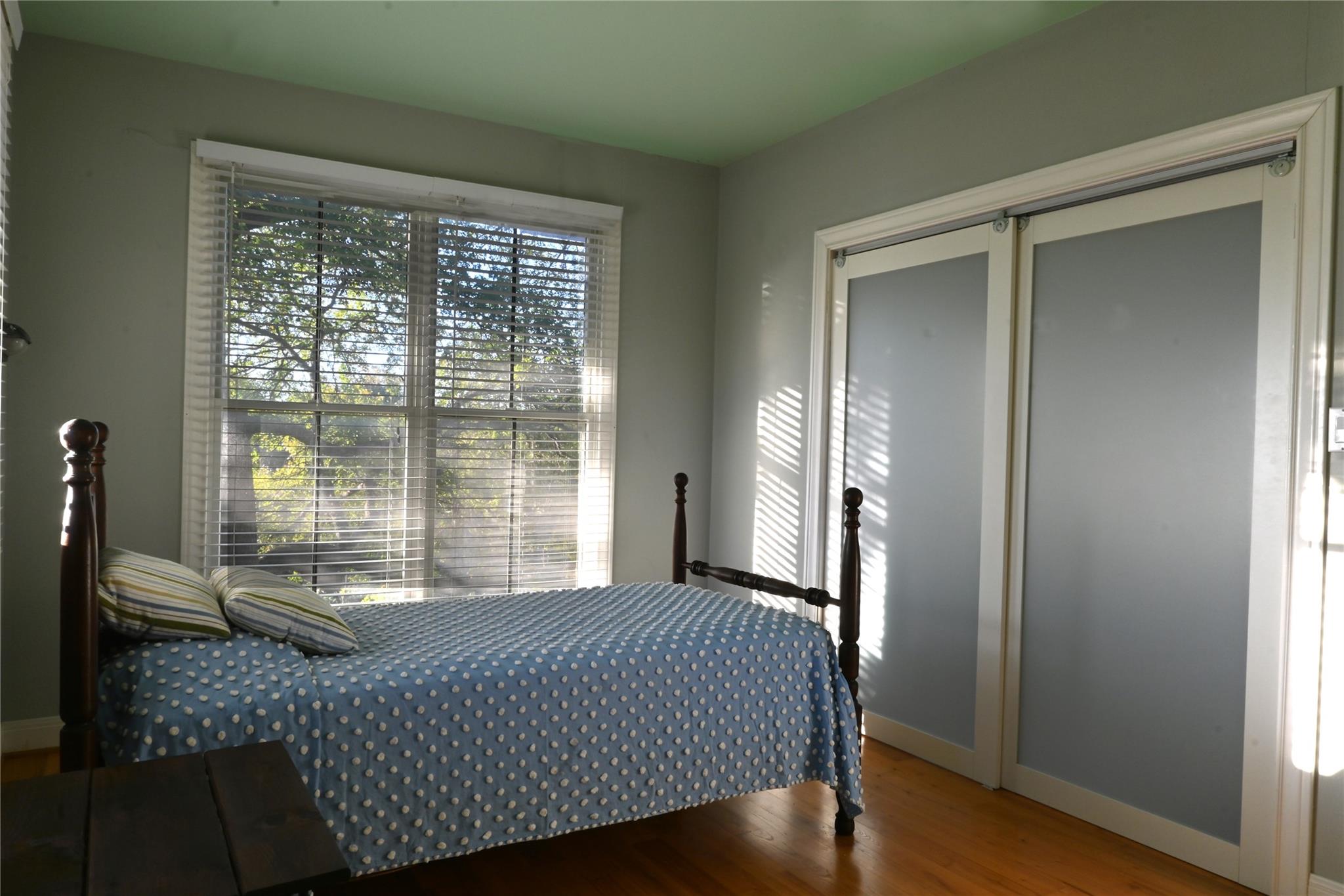 4708 Shoalwood Ave Property Photo 14
