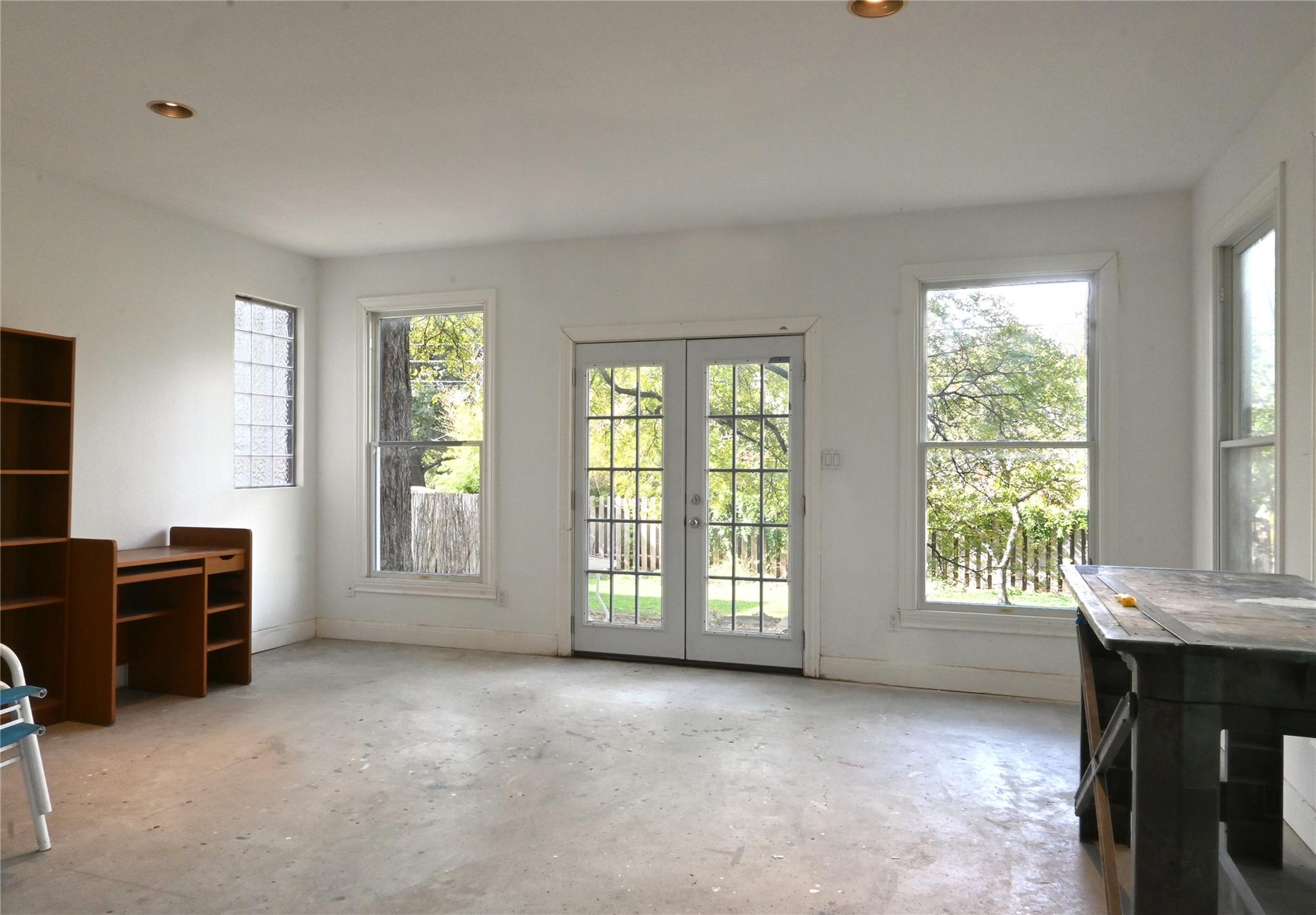 4708 Shoalwood Ave Property Photo 19
