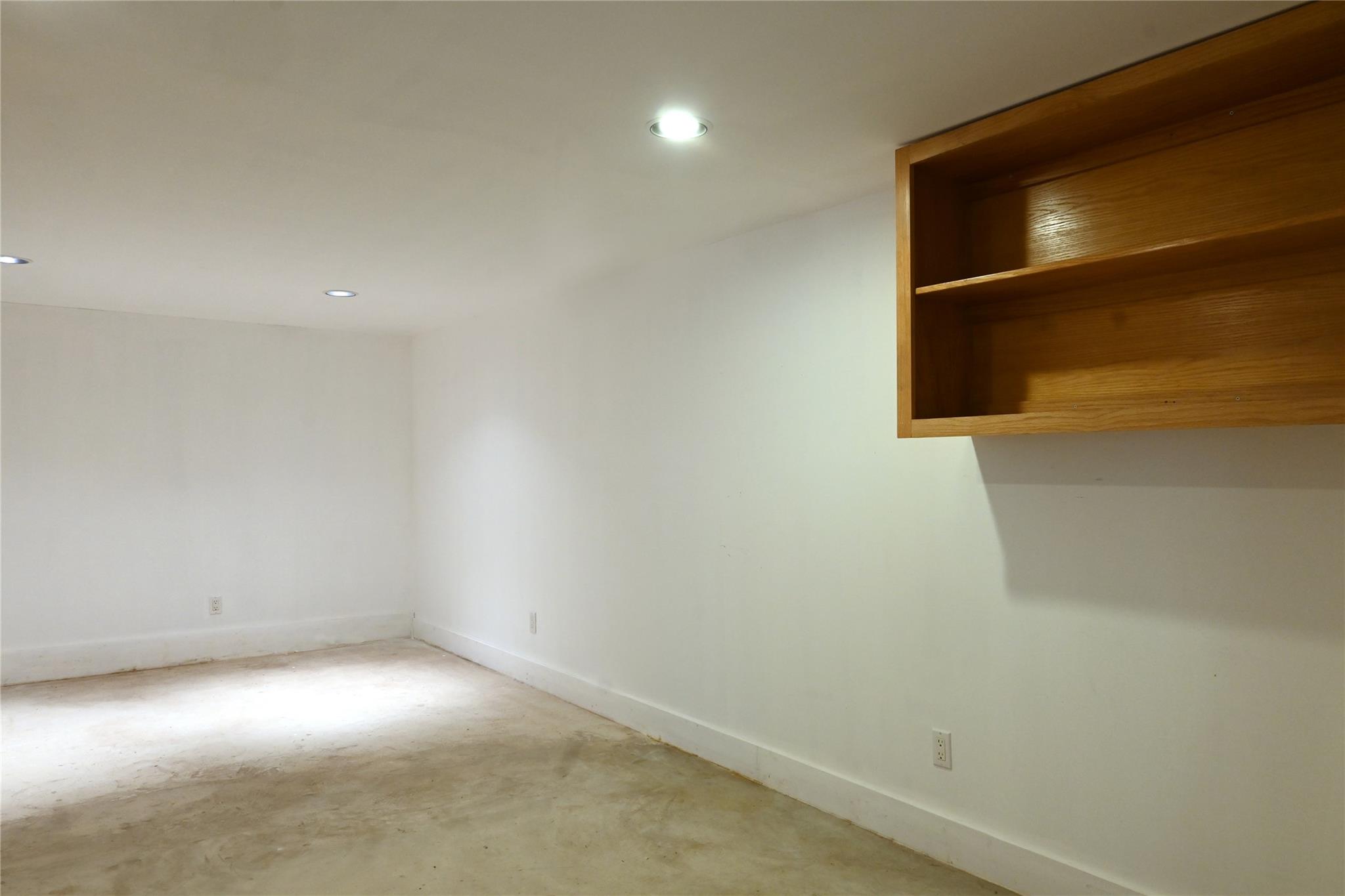 4708 Shoalwood Ave Property Photo 20