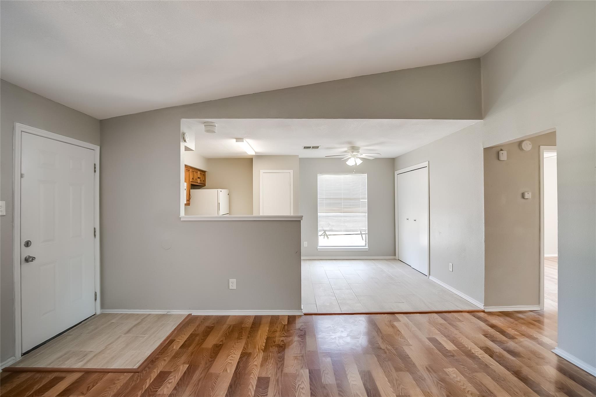 8419 Riverstone Dr #c Property Photo 6