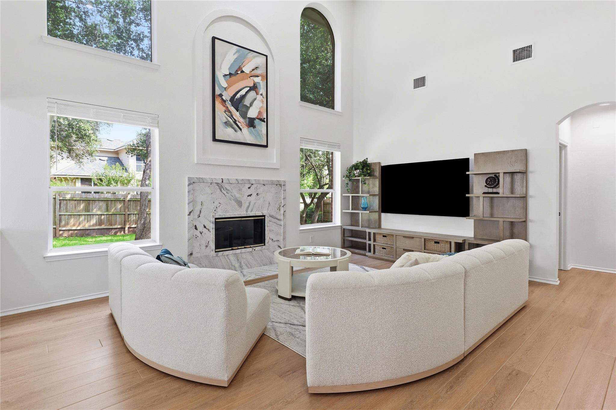 3207 Misty Oaks Way Property Photo 8