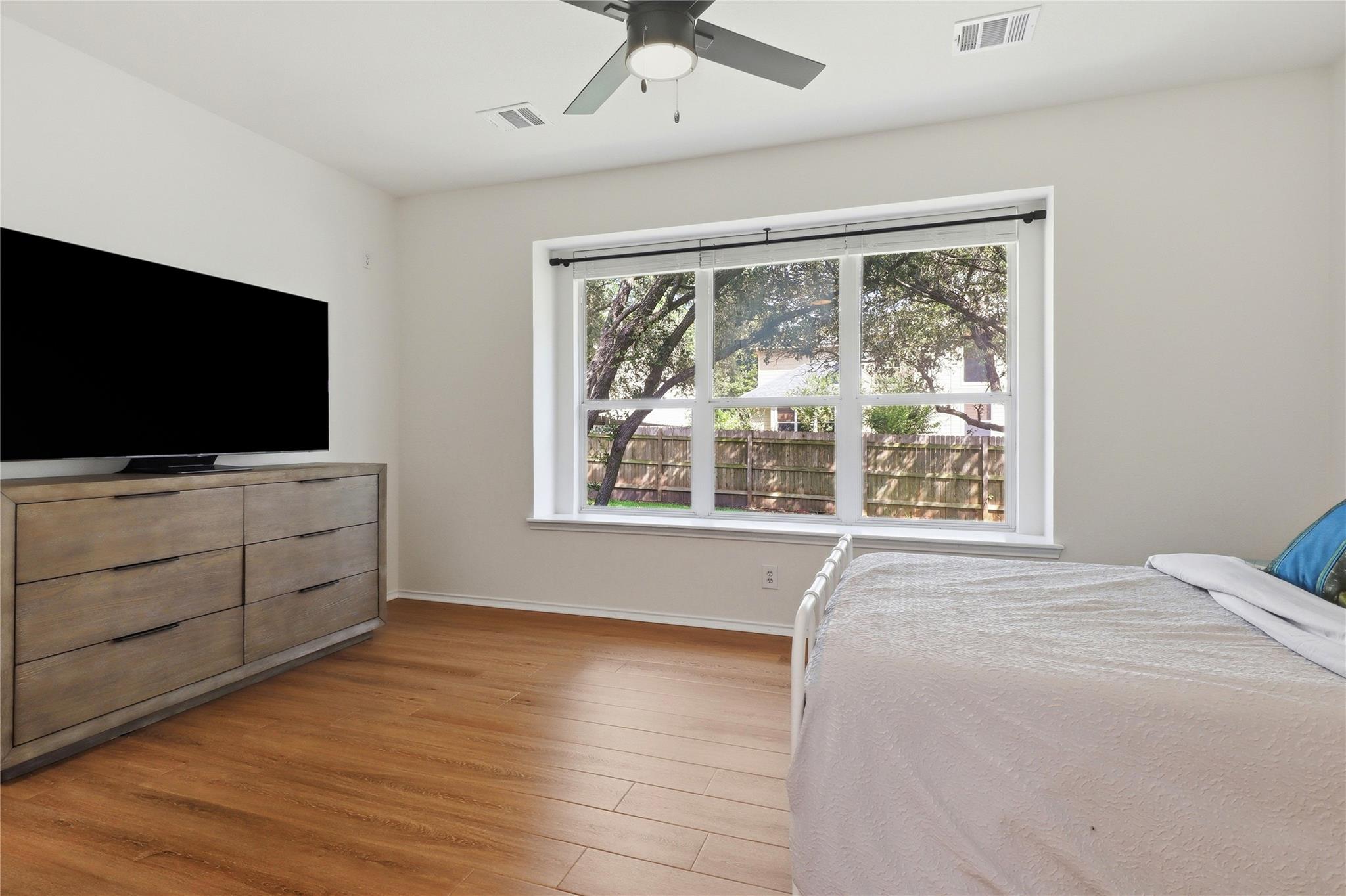 3207 Misty Oaks Way Property Photo 18
