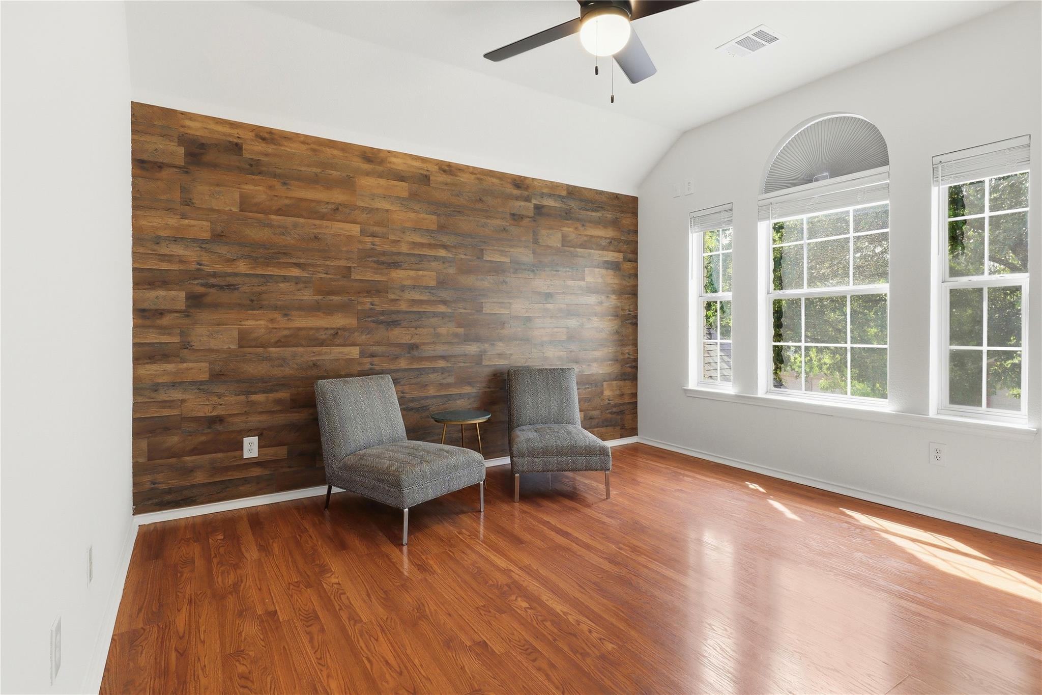 3207 Misty Oaks Way Property Photo 32