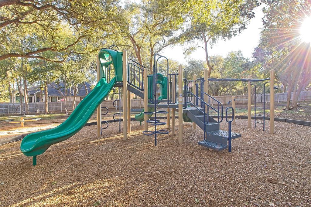 3207 Misty Oaks Way Property Photo 36
