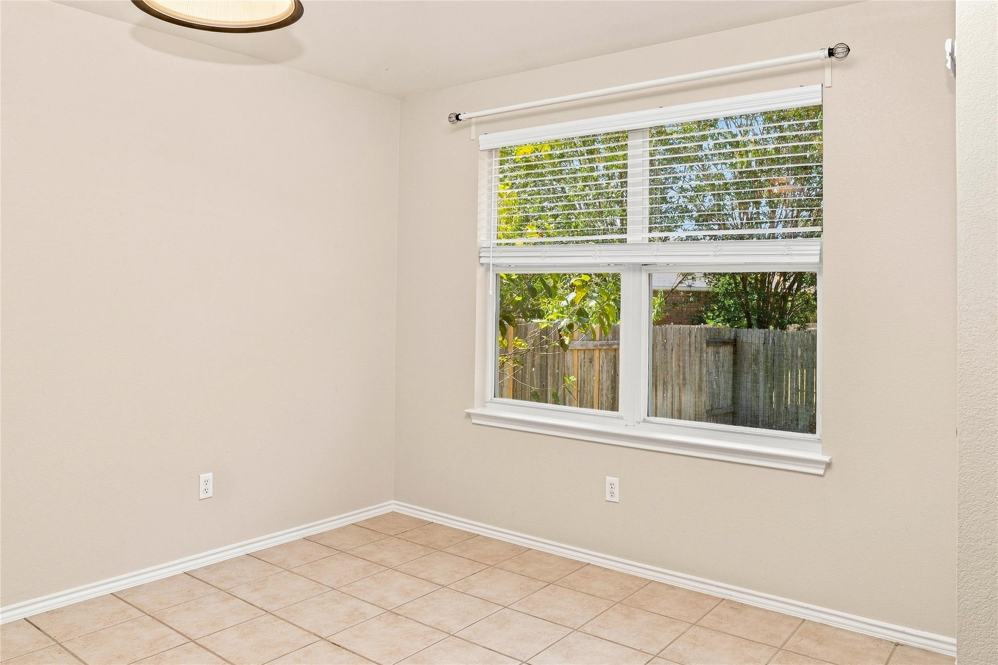 1817 Shaker Trl Property Photo 5