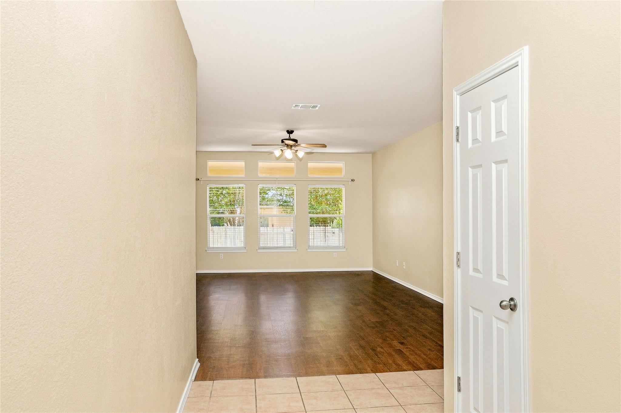 1817 Shaker Trl Property Photo 8