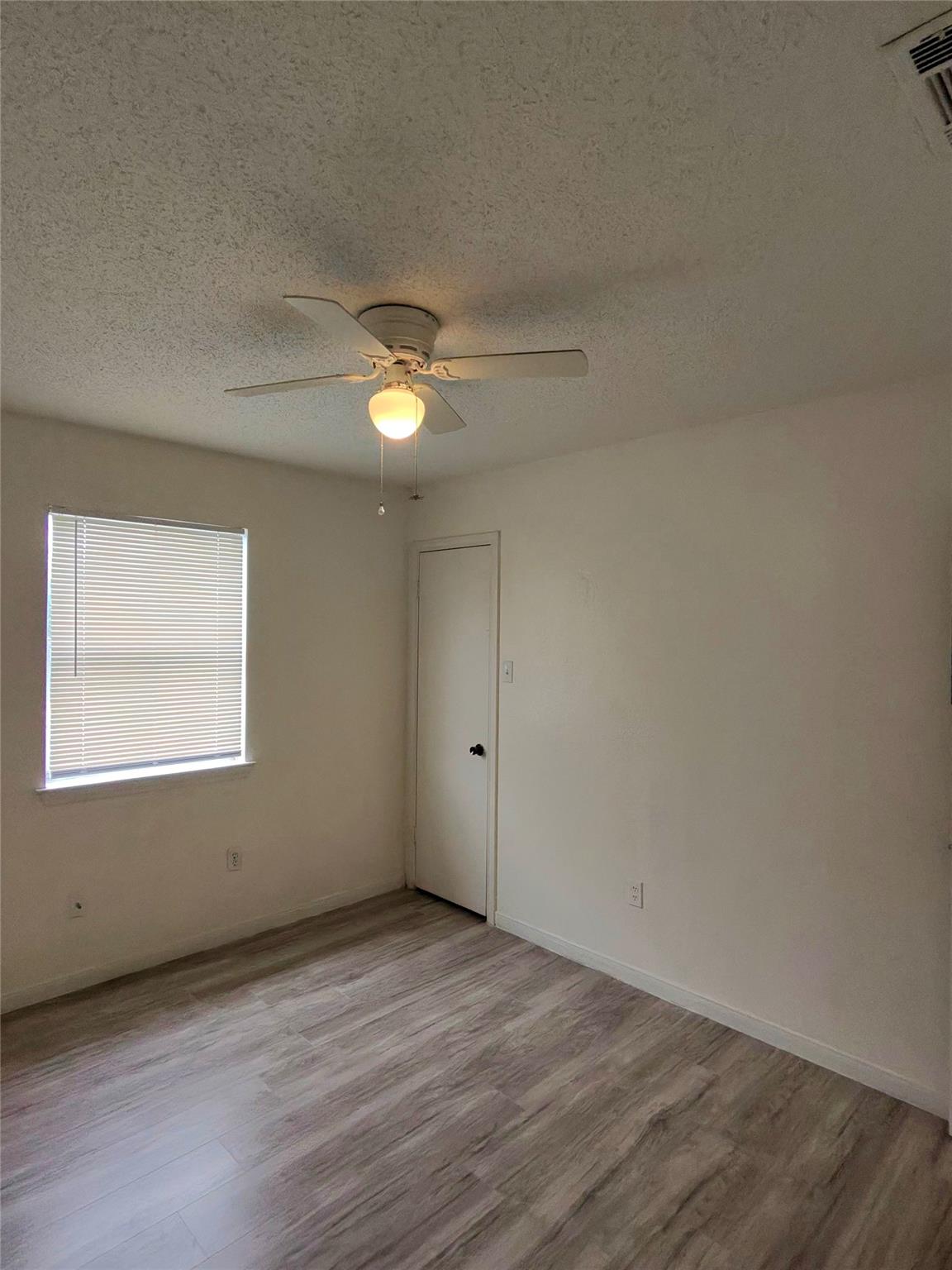 308 Erby Ave #c Property Photo 10