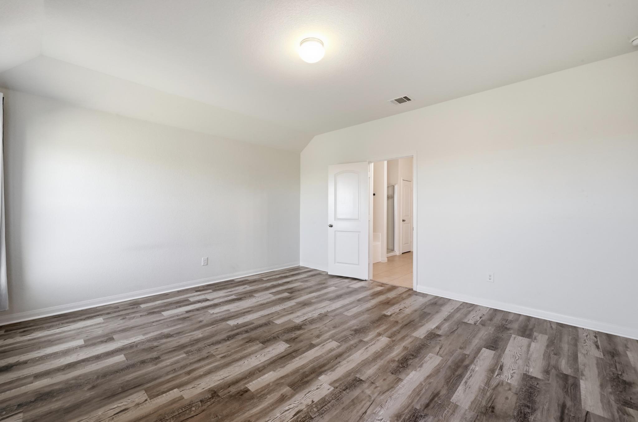 1216 Violet Ln Property Photo 12