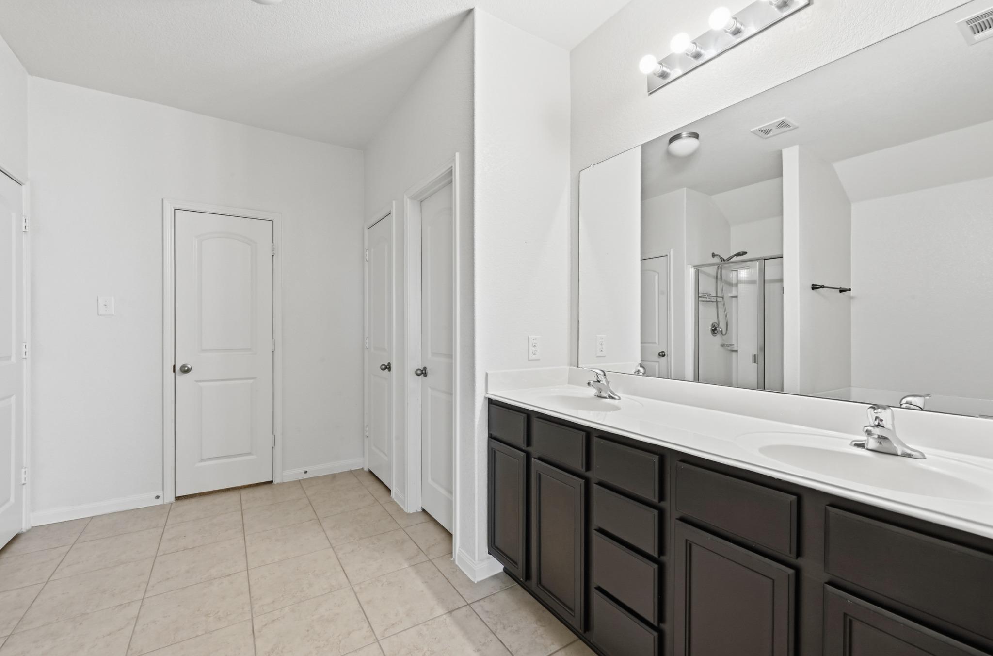 1216 Violet Ln Property Photo 14