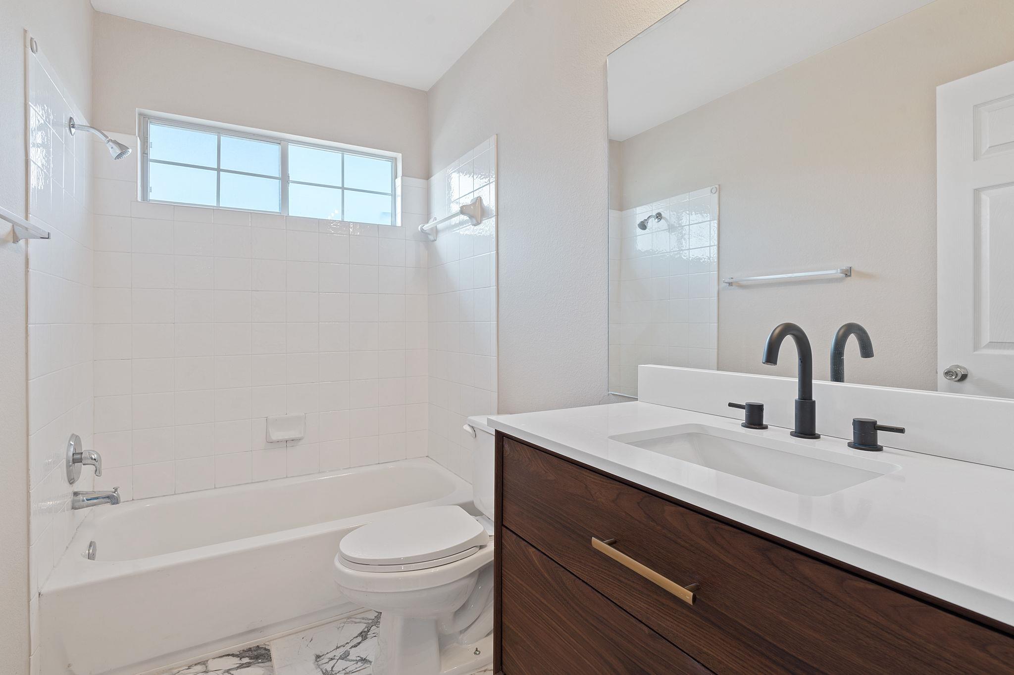 10808 Chippenhook Ct Property Photo 17