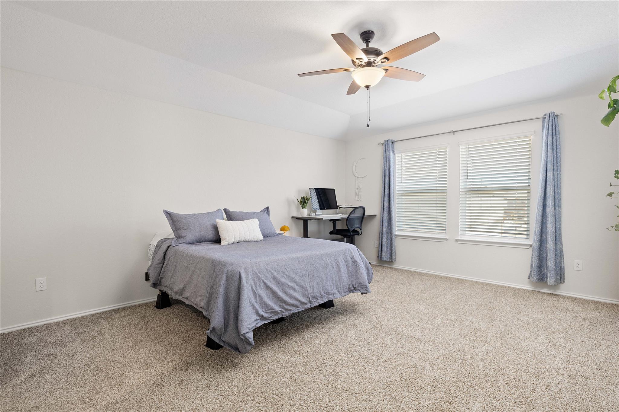 2838 Brogan Crk Property Photo 11
