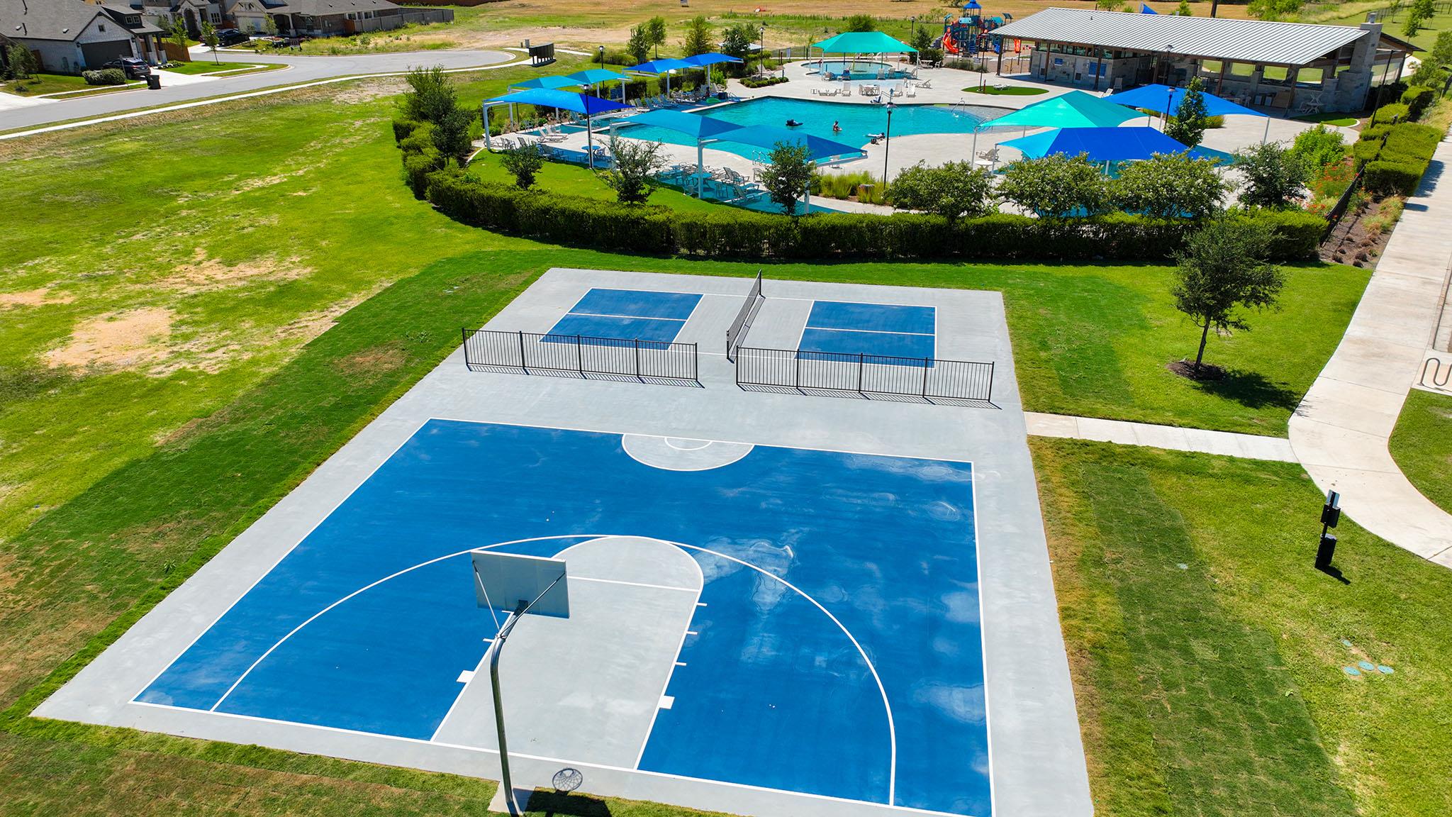 570 Bay Breeze Dr Property Photo 4